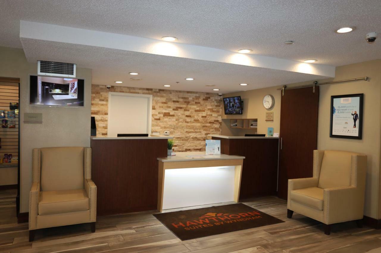 Hawthorn Suites By Wyndham Detroit Southfield Esterno foto