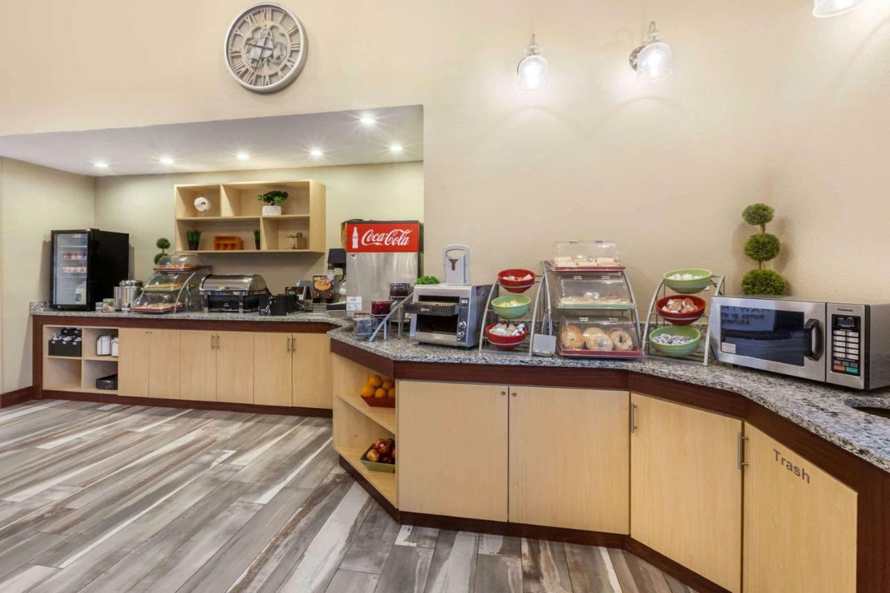 Hawthorn Suites By Wyndham Detroit Southfield Esterno foto